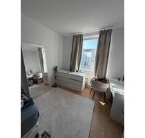 Zimmer in 3er-WG zu vermieten! - 365,00&nbsp;EUR Kaltmiete, ca.&nbsp; 16,00&nbsp;m&sup2; in Bielefeld (PLZ: 33602)