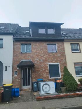 Foto - Reihenmittelhaus - 370.000,00&nbsp;EUR Kaufpreis, ca.&nbsp; 176,00&nbsp;m&sup2;