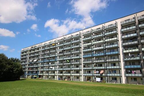 Foto - Moderniserte 2 Zi.Whg. mit Balkon unf Aufzug am Nord-Ostsee-Kanal zum 12.06.2026