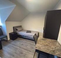 Möblierte Zimmer zu vermieten – ideal für Bauarbeiter & Studenten - München Aubing-Lochhausen-Langwied