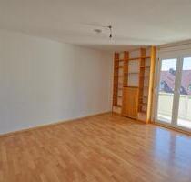 Gepflegte 3-Zimmer Wohnung mit Stellplatz, Küche und Balkon - Villingen-Schwenningen