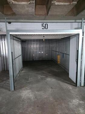 Foto - Kfz Abstellplatz - 100,00 EUR Miete,