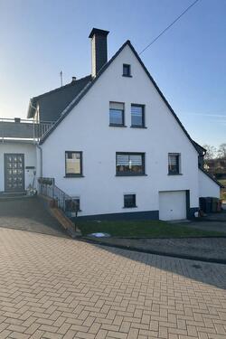 Foto - Haushälfte Doppelhaushälfte Einfamilienhaus