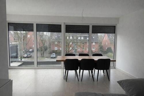 Foto - Helle 2 Zimmer Penthouse - 1.350,00&nbsp;EUR Kaltmiete, ca.&nbsp; 96,00&nbsp;m&sup2;