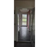 Doppelhaushälfte mit Garten zu vermieten - Ostrach