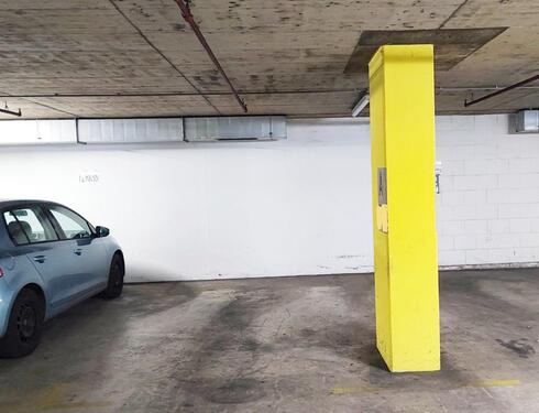 Foto - Tiefgaragenstellplatz zu vermieten in 90478 Nürnberg Gleishammer