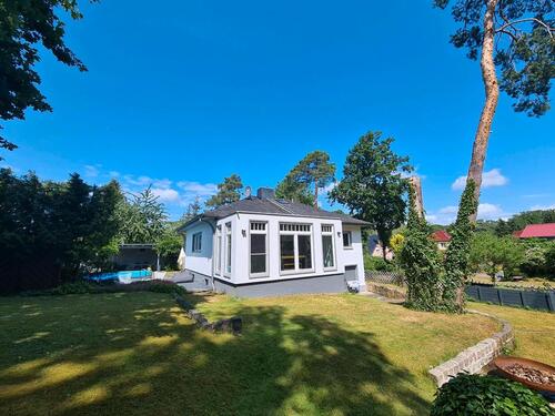 Foto - Einfamilienhaus auf traumhaften Grundstück. Ohne Maklerprovision!