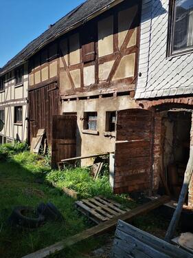 Foto - Bauernhaus, Landhaus in Dillenburg zum Kaufen