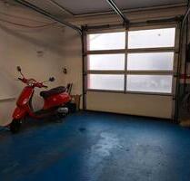 MotorradRoller Überwinterung in Garage, ehemalige Werkstatt - Bayreuth City