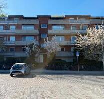 Gemütliche 2,5-Zimmer-Wohnung mit Balkon und Stellplatz - Langenhorn