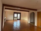 Foto - 5 Zimmer Wohnung - 1.300,00&nbsp;EUR Kaltmiete, ca.&nbsp; 146,00&nbsp;m&sup2;