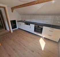 Helle 2Zimmer Küche Bad DG - 650,00&nbsp;EUR Kaltmiete, ca.&nbsp; 65,00&nbsp;m&sup2; in Waldmünchen (PLZ: 93449)