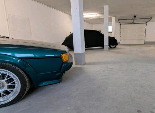 Foto - Stellplatz Garage für Oldtimer Auto Motorrad