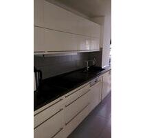 WG Zimmer Möbliert - 680,00&nbsp;EUR Kaltmiete, ca.&nbsp; 75,00&nbsp;m&sup2; in Stuttgart (PLZ: 70176) Stuttgart-West