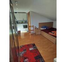 1 Zimmer-Dachgeschosswohnung in Glonn