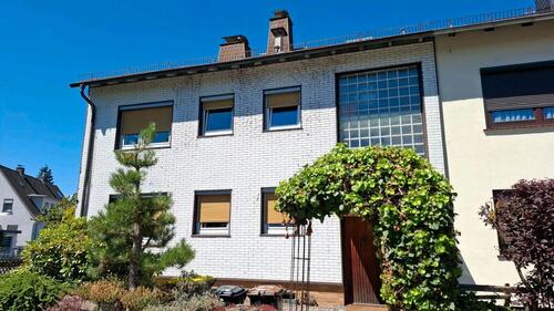 Foto - 10 Zimmer Doppelhaushälfte zum Kaufen in Kassel