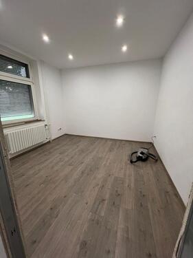 Foto - WG Zimmer unmöbliert in 2er WG (w) in Karnap (ab sofort)