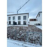 Doppelhaushälfte mit Keller , Garage bezugsfertig, Prov.frei - Schwabmünchen