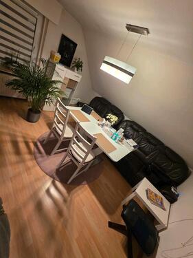 Foto - Großzügige 90 m² Oberwohnung mit Terrasse im Zentrum von Lindern