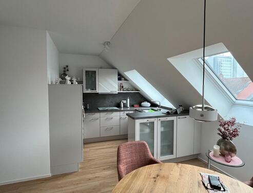 Foto - Neuwertige 4Zi DG Wohnung Schweinfurt