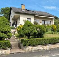 Freistehendes Einfamilienhaus mit großem Garten und Glasfaser - Weinbach