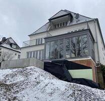 Exklusive Dachgeschosswohnung mit Loggia und Bergblick in Toplage am Mulang - Kassel Bad Wilhelmshöhe