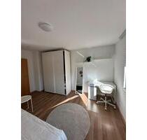 Möbliertes WG-Zimmer in Stuttgart - Esslingen am Neckar