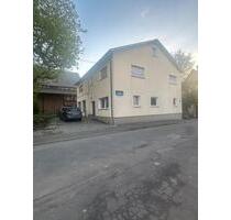 Wohn und Geschäftshaus - 300.000,00&nbsp;EUR Kaufpreis, ca.&nbsp; 197,00&nbsp;m&sup2; in Grünberg (PLZ: 35305)