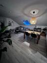 Foto - Geräumige, zentral gelegene 3,5 Wohnung