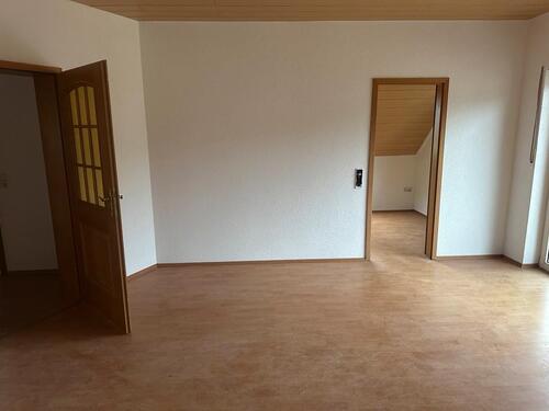 Foto - 5 Zimmer Etagenwohnung zur Miete in Schmelz