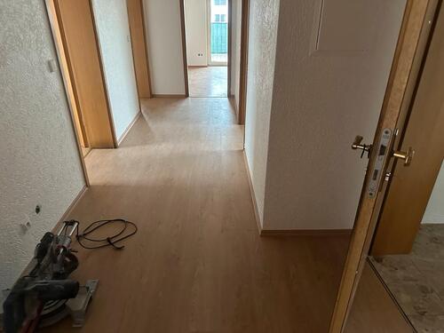 Foto - 5 Zimmer Etagenwohnung in Schmelz