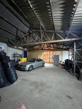 Foto - trockener Stellplatz Wohnwagen Wohnmobil