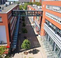 2.860,00 EUR Kaltmiete, ca.  260,00 m² in Elmenhorst/Lichtenhagen (PLZ: 18107)