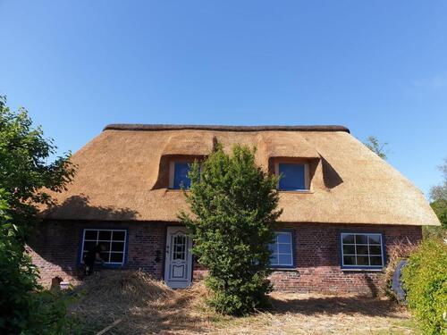 Foto - Schöne Reetdachkate in ruhiger Umgebung in Almdorf zu vermieten