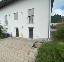 Wohnung Praxis Gewerbefläche - 960,00&nbsp;EUR Kaltmiete, ca.&nbsp; 120,00&nbsp;m&sup2; in Velden (PLZ: 84149)