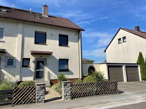 Foto - DHH in Münchberg - 180.000,00&nbsp;EUR Kaufpreis, ca.&nbsp; 128,00&nbsp;m&sup2;