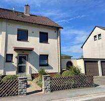 DHH in Münchberg - 180.000,00&nbsp;EUR Kaufpreis, ca.&nbsp; 128,00&nbsp;m&sup2; in Münchberg (PLZ: 95213)