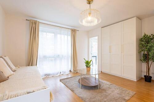 Foto - Modernes, renoviertes 1-Zimmer-Apartment mit Balkon – sofort bezugsfertig