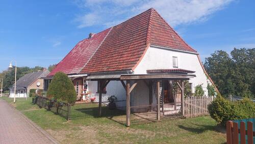 Foto - Haus, halbe Doppelhaushälfte - 69.000,00 EUR Kaufpreis,