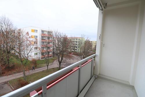 Foto - 3-Raumwohnung mit West-Balkon - 334,00&nbsp;EUR Kaltmiete, ca.&nbsp; 57,50&nbsp;m&sup2;