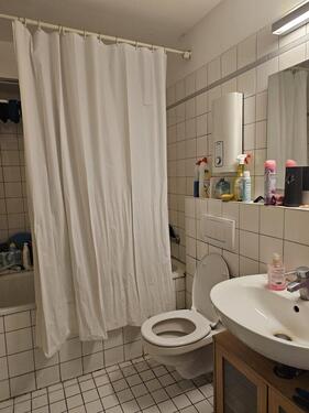 Foto - Helle 3-Zimmer-Wohnung im 3. OG mit Balkon in Ratingen