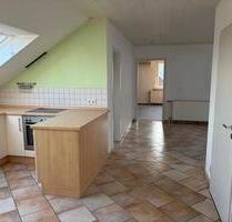 Lichtdurchflutete 4-Zimmer-Dachgeschosswohnung in Bielefeld-Jölle