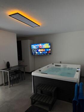 Foto - Ferienwohnung mit Fasssauna und Whirlpool