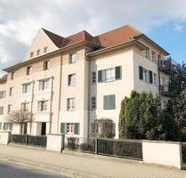 Wohlfühlgarantie im Altbau - inklusive Einbauküche und Balkon - Riesa Canitz