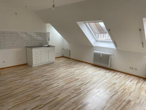 Foto - 1 Zi. DG-Whg. Umkirch - 440,00&nbsp;EUR Kaltmiete, ca.&nbsp; 28,30&nbsp;m&sup2;