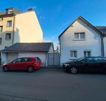 Sanierungsobjekt mit genehmigter Neubauplanung in Bonn-Kessenich