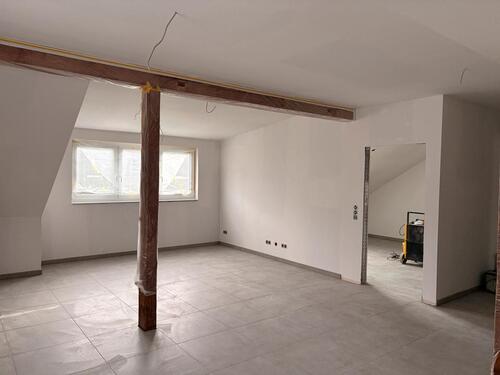 Foto - 2 Zimmer Dachgeschoßwohnung zur Miete in Waldaschaff