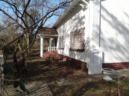 Foto - Haus am Park Frankfurt-Sossenheim 2300qm Grundst,14Z,450 qm Nutzf