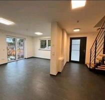 Haus zu vermieten - 1.400,00&nbsp;EUR Kaltmiete, ca.&nbsp; 90,00&nbsp;m&sup2; in Steinwenden (PLZ: 66879)