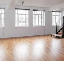 2-Zi.-Loft mit großer Dachterrasse in Fürther Innenstadt, Stellpl